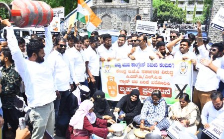 ಸಿಎನ್‌ಜಿ/ಎಲ್‌ಪಿಜಿ ಗ್ಯಾಸ್ದರ ಏರಿಕೆ ಕಾಂಗ್ರೆಸ್ ಸಮಿತಿ ಖಂಡಿಸಿ ಪ್ರತಿಭಟನೆ