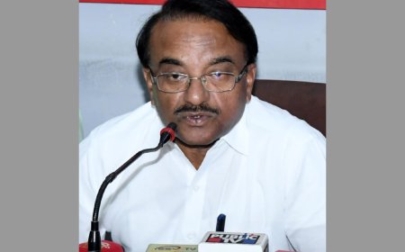 ಪಹಲ್ಗಾಮ್ ಭಯೋತ್ಪಾದಕ ದಾಳಿ: ದಾಳಿಕೋರರಿಗೆ ಸೂಕ್ತ ಶಿಕ್ಷೆ ಆಗಬೇಕು ಪಕ್ಷಬೇಧ ಮರೆತು ಖಂಡಿಸಬೇಕು : ಶಶೀಲ್ ಜಿ ನಮೋಶಿ