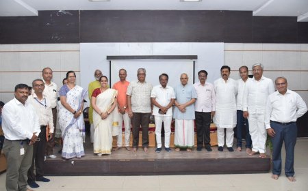 ಪ್ರಸ್ತುತ ಶಿಕ್ಷಣ ವ್ಯವಸ್ಥೆಯಲ್ಲಿ ನೈತಿಕ ಹಾಗೂ ಮಾನವೀಯ ಮೌಲ್ಯಾಧಾರಿತ ಶಿಕ್ಷಣ ಅತ್ಯವಶ್ಯಕವಾಗಿವೆ ಶಶೀಲ್ ಜಿ ನಮೋಶಿ