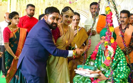 ರೈತ ಕೃಷಿ ವಿಜ್ಞಾನಿ” ಪ್ರಶಸ್ತಿಗೆ ಭಾಜನರಾದ ಬಬಲಾದ ಶ್ರೀಗಳಿಗೆ ತುಲಾಭಾರ