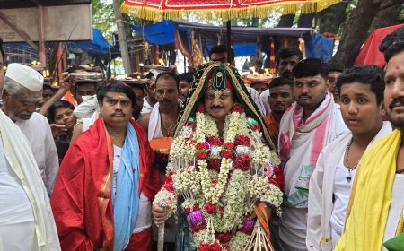 ಕಾಖಂಡಕಿ ಯಲ್ಲಿ ಜಾತ್ರಾ ಸಂಭ್ರಮ.  ತನಾರತಿ ಹರಕೆ ತೀರಿಸಿದ ಸಹಸ್ರಾರು ಭಕ್ತರು.