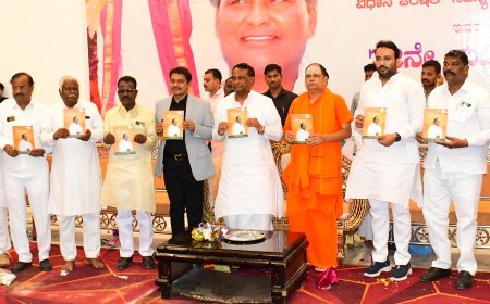 ಎಂಎಲ್ಸಿ ತಿಪ್ಪಣ್ಣಪ್ಪ ಕಮಕನೂರ ರವರ ಜನ್ಮ ದಿನದ ಪ್ರಯುಕ್ತ ಸಾಧನೆಯ ಹೆಜ್ಜೆಯ ಗುರುತು ಪುಸ್ತಕ ಬಿಡುಗಡೆ ಸಮಾರಂಭ