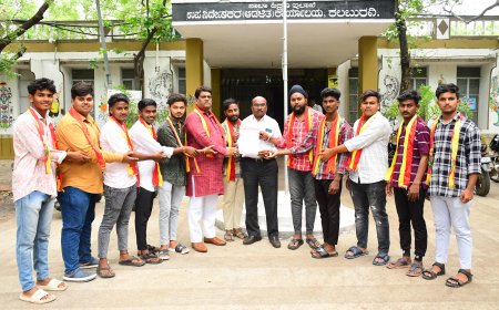 ಮಹಿಳಾ ಶಿಕ್ಷಕಿಗೆ ನೇಮಕ ಮಾಡಬೇಕೆಂದು  ಉಪ ನಿರ್ದೇಶಕರಿಗೆ ಮನವಿ