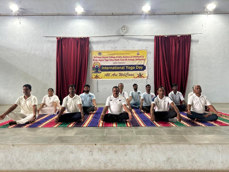 ಎಂ ಎಸ್ ಇರಾಣಿ ಪದವಿ ಕಾಲೇಜಿನಲ್ಲಿ ಯೋಗ ದಿನಾಚರಣೆ