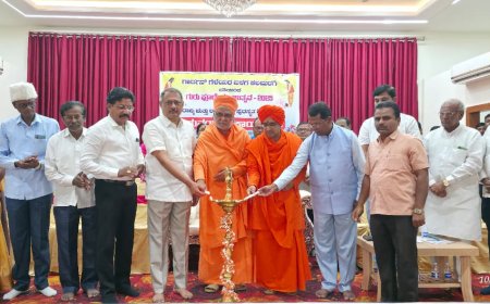 ಮಾಜಿ ಎಂಎಲ್ಸಿ ಅಮರನಾಥ ಪಾಟೀಲ್ ಅವರಿಂದ ಗುರುಪೂರ್ಣಿಮೆ - 2025