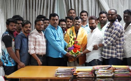 ಪ್ರೊ.ರಮೇಶ್ ಲಂಡನಕರ್ ಸರ್ ಅವರಿಗೆ ಸನ್ಮಾನ