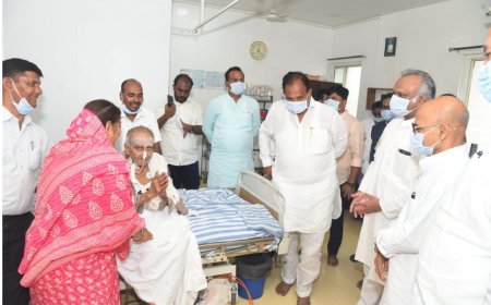 ಕಲಬುರಗಿಯ ಶರಣ ಸಂಸ್ಥಾನದ ಪೂಜ್ಯ ಡಾ ಶರಣಬಸವಪ್ಪ ಅಪ್ಪಾಜಿ ಚೇತರಿಕೆ: ಆರೋಗ್ಯ ವಿಚಾರಿಸಿದ  ಉಭಯ ಸಚಿವರು ; ಬುಧವಾರ ಆಸ್ಪತ್ರೆಯಿಂದ ಬಿಡುಗಡೆ ಮಾಡುವ ಸಾಧ್ಯತೆ