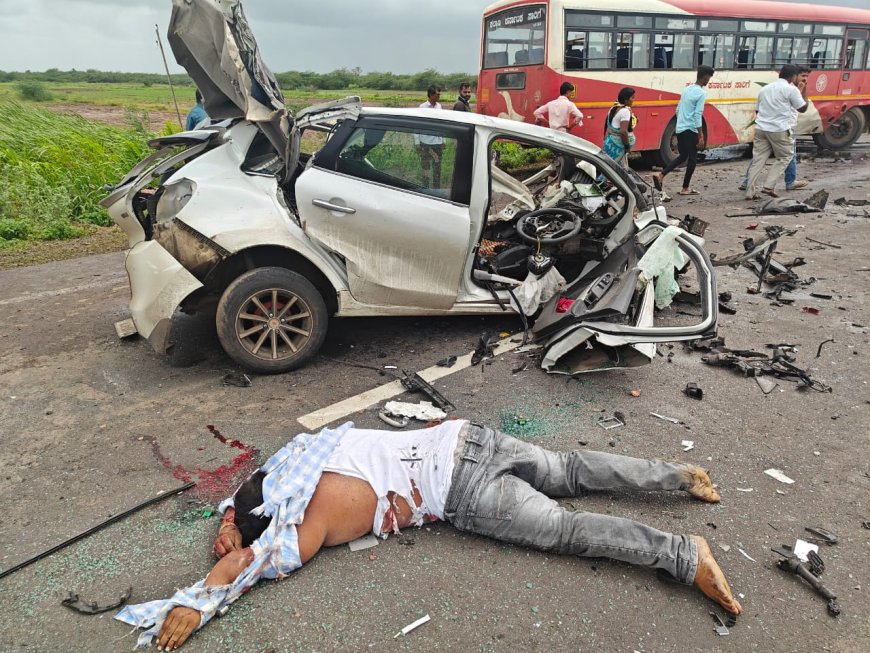 ಅಥಣಿಯಲ್ಲಿ ಭೀಕರ ಅಪಘಾತ; ಕಾರು-ಬಸ್ ಡಿಕ್ಕಿ – ಅಫಜಲಪುರ ಮೂಲದ ಮೂವರು ಸ್ಥಳದಲ್ಲೇ ದುರ್ಮರಣ