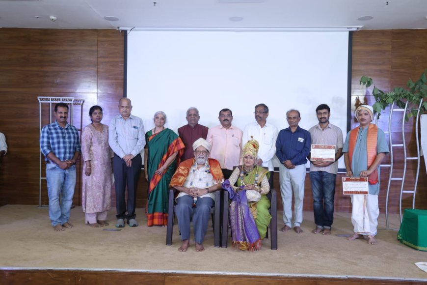 ಮಲ್ಲೇಶ್ವರದ ಜಗನ್ನಾಥ ಬಳಗದಲ್ಲಿ ಕಿಕ್ಕಿರಿದ ಪ್ರೇಕ್ಷಕರ ಮಧ್ಯೆ ಡಾ:ಲೀಲಾಬಸವರಾಜು ಅವರ "ಅವ್ವರಸಿ" ಏಕವ್ಯಕ್ತಿ ಅಭಿನಯದ ಹತ್ತನೆಯ ಪ್ರದರ್ಶನ.