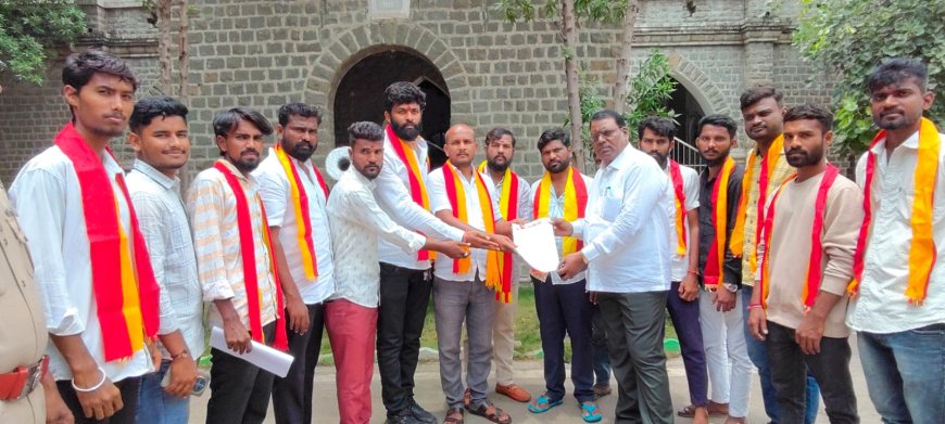 ಕಮಲಾಪೂರ ತಾಲೂಕು ಪಂಚಾಯತಿಯ ಅಧಿಕಾರಿಗಳ ವಿರುದ್ಧ ಭ್ರಷ್ಟಾಚಾರದ ಆರೋಪ: ಜಿಲ್ಲಾ ಪಂಚಾಯತಿಗೆ ಮನವಿ ಸಲ್ಲಿಸಿದ ಪ್ರತಿಭಟನಾಕಾರರು