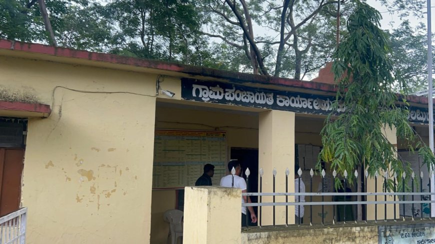 ಕುಸನೂರ ಗ್ರಾ.ಪಂ.ಕಟ್ಟಡ ಶಿಥಿಲ ಕಿರಿದಾದ, ಶಿಥಿಲವಾದ ಪಂಚಾಯಿತಿ ಕಟ್ಟಡ ತೆರವಿಸಿ ಹೊಸ ಕಟ್ಟಡ ನಿರ್ಮಿಸಲು ಕರವೇ ಆಗ್ರಹ
