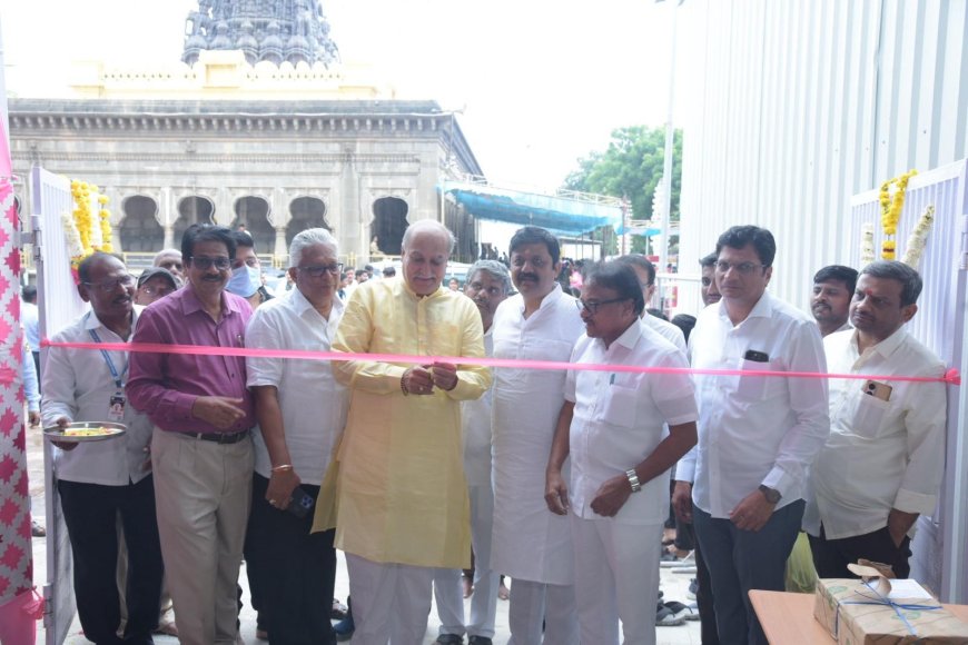 ಶ್ರಾವಣ ಮಾಸದಲ್ಲಿ ಹೈ ಕ ಶಿಕ್ಷಣ ಸಂಸ್ಥೆಗೆ ಶ್ರೀ ಶರಣಬಸವೇಶ್ವರ ದೇವಸ್ಥಾನದಲ್ಲಿ ಆರೋಗ್ಯ ಸೇವೆಗೆ ಅವಕಾಶ ದೊರೆತಿರುವುದು ನಮ್ಮ ಪುಣ್ಯ ಶಶೀಲ್ ಜಿ ನಮೋಶಿ