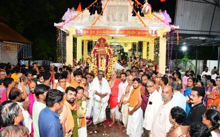 56 ನೇ ಶ್ರೀ ಕೃಷ್ಣ ಜನ್ಮಾಷ್ಟಮಿ ಉತ್ಸವ ನಿಮಿತ್ತ ಗೋಪಾಲ ಕಾವಲಿ ಹಾಗೂ ರಥೋತ್ಸವಕ್ಕೆ ಚಂದು ಪಾಟೀಲ ಚಾಲನೆ