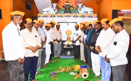 ಜಗತ್,ಕಕ್ಕಯ್ಯನವರ ಮಂದಿರದಲ್ಲಿ   ಡಾ. ಶರಣಬಸವಪ್ಪ ಅಪ್ಪಾ ಅವರ ಸ್ಮರಣಾರ್ಥ ಮೌನಾಚರಣೆ