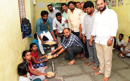 ಅಭಿಶೇಕ ಅಲ್ಲಮಪ್ರಭು ಪಾಟೀಲ ಜನ್ಮದಿನದ ಪ್ರಯುಕ್ತ ಅನ್ನದಾಸೋಹ