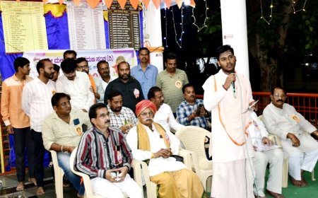 ಕಿರಿಯರು-ಹಿರಿಯರ ಸಮ್ಮೀಲನವೇ ಸಮಾಜಕ್ಕೆ ಆದರ್ಶ: ಶ್ರೀ ಘನಲಿಂಗ ದೇವರು
