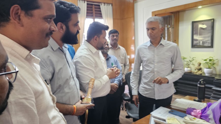 ಸಚಿವಾಲಯ ನೌಕರರ ಹೋರಾಟಕ್ಕೆ ಜಯ – ಕಂದಾಯ ಸಚಿವರು ಹಾಗೂ ಹಿರಿಯ ಅಧಿಕಾರಿಗಳಿಗೆ  ರಮೇಶ್ ಸಂಗಾ ಅಭಿನಂದನೆ