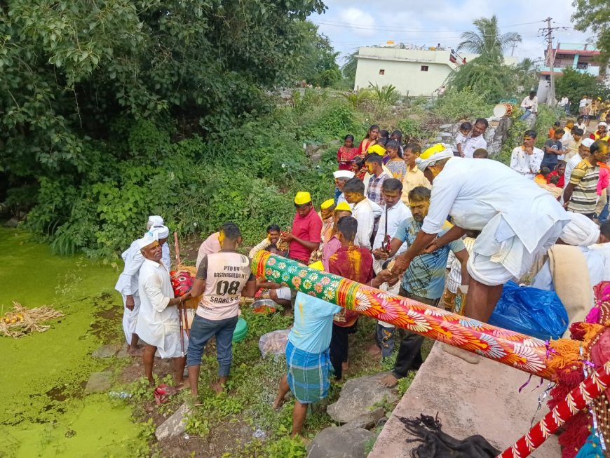 ಬೀಳವಾರದ ಬೀರಲಿಂಗೇಶ್ವರ ಜಾತ್ರಾ ಮಹೋತ್ಸ ಭಕ್ತಿ ಭಾವದಿಂದ ಜರುಗಿತು