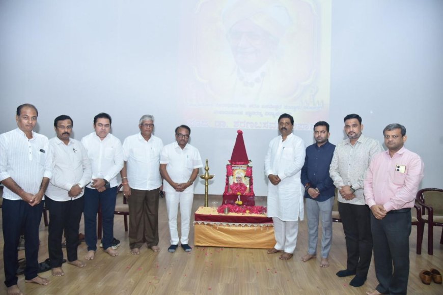 ಪರಮಪೂಜ್ಯ ಲಿಂಗೈಕ್ಯ ಡಾ ಶರಣಬಸಪ್ಪ ಅಪ್ಪವರಿಗೆ ಕೇಂದ್ರ ಸರ್ಕಾರ ಈ ಬಾರಿ ಮರಣೋತ್ತರ ಪದ್ಮಶ್ರೀ ಪ್ರಶಸ್ತಿ ನೀಡಲಿbಶಶೀಲ್ ಜಿ ನಮೋಶಿ