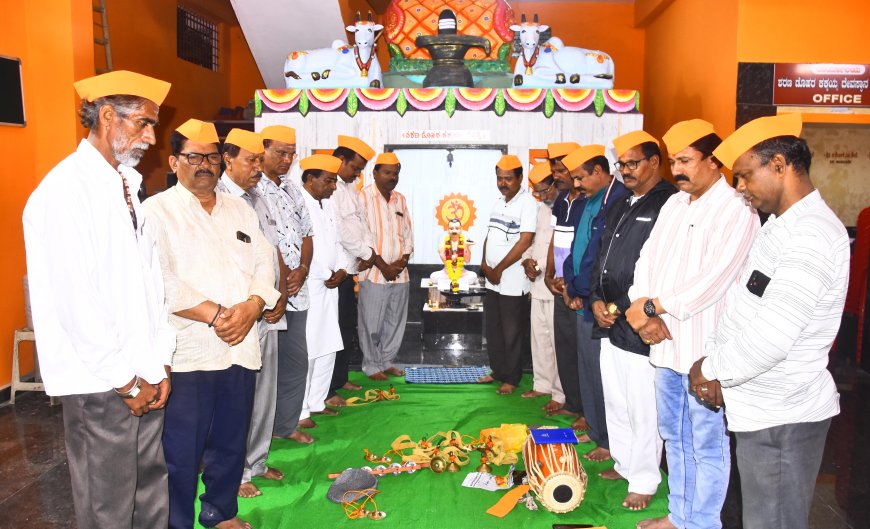 ಜಗತ್,ಕಕ್ಕಯ್ಯನವರ ಮಂದಿರದಲ್ಲಿ   ಡಾ. ಶರಣಬಸವಪ್ಪ ಅಪ್ಪಾ ಅವರ ಸ್ಮರಣಾರ್ಥ ಮೌನಾಚರಣೆ