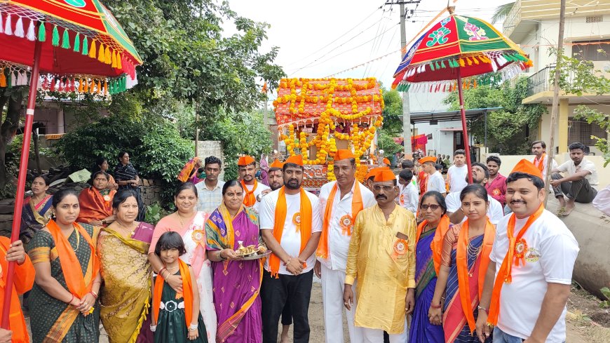 ಡಿಗ್ಗಿ ಗ್ರಾಮದಲ್ಲಿ ಶ್ರಾವಣ ಮಾಸ ಸಮಾಪ್ತಿ ಕಾರ್ಯಕ್ರಮದ ಅಂಗವಾಗಿ ಮಂಗಳವಾರ ಪಲ್ಲಕ್ಕಿ ಉತ್ಸವ