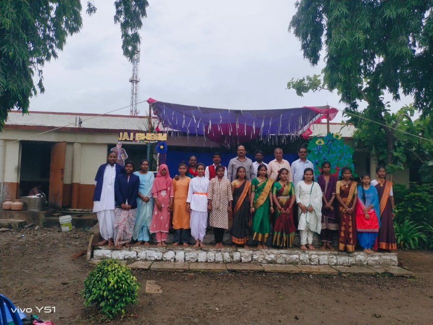 ನಮ್ಮ ಸಂವಿಧಾನ ನಾಟಕ ಪ್ರದರ್ಶನ