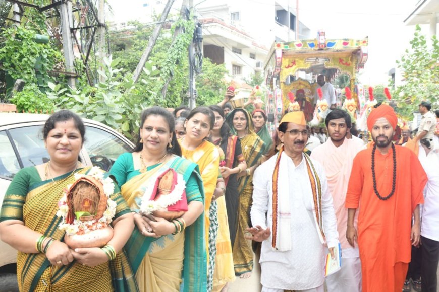 ೨೦ನೇ ಶತಮಾನದ ಮಹಾನ್ ಕಾರಣಿಕ ಯುಗಪುರುಷ ಹಾನಗಲ್ಲ ಶ್ರೀಗಳು – ಹುಬ್ಬಳ್ಳಿಯ ಶ್ರೀ ಡಾ. ಗುರುಸಿದ್ದರಾಜಯೋಗೇಂದ್ರ ಸ್ವಾಮೀಜಿ ಅಭಿಪ್ರಾಯ