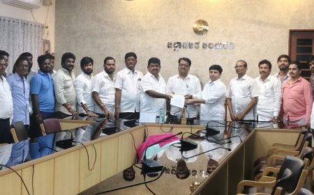 ನಾರಾಯಣ ಗುರು ಜಯಂತಿಗೆ ಚಿತ್ರನಟ ವಿಜಯ ರಾಘವೇಂದ್ರ , ಹರಿಪ್ರಸಾದ್, ಕೋಟ ಆಗಮನ  ಜಿಲ್ಲಾಧಿಕಾರಿಗಳ ಪೂರ್ವಭಾವಿ ಸಭೆಯಲ್ಲಿ ಅಧ್ಯಕ್ಷ ಡಾ.ವಿನಯ್ ಬಿ ಗುತ್ತೇದಾರ್ ಗಾರಂಪಳ್ಳಿ ಹೇಳಿಕೆ