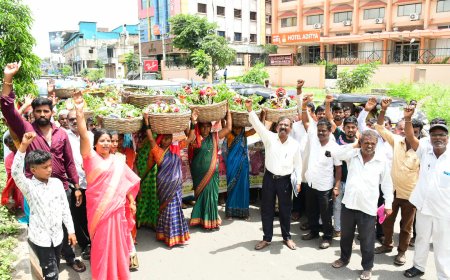 ಬುಡಗಟ್ಟು ಸಮುದಾಯದ ಜನರಿಗೆ ಗೌರವ ಧನ , ಮೀಸಲಾತಿಗಾಗಿ ಪ್ರತಿಭಟನೆ
