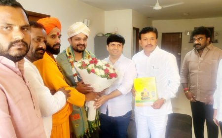 ಕನ್ನಡ ಚಲನಚಿತ್ರ ರಂಗದ ಖ್ಯಾತ ನಟ ವಿಜಯ್ ರಾಘವೇಂದ್ರಗೆ ಬ್ರಹ್ಮ ಶ್ರೀ ನಾರಾಯಣ ಗುರುಗಳ 171ನೇ ಜಯಂತಿ ಉತ್ಸವಕ್ಕೆ ಆಮಂತ್ರಣ