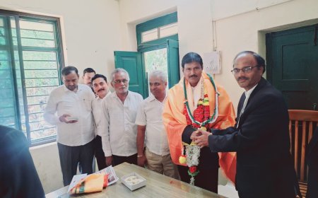 ಜಿಲ್ಲಾ ಸರ್ಕಾರಿ ವಕೀಲರಾಗಿ ಮಹೇಶ್ ಹೊಸೂರ್ಕರ್ ಅಧಿಕಾರ ಸ್ವೀಕರಿಸಿದರು