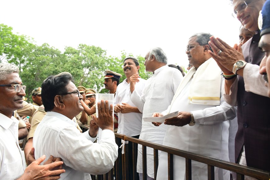 ಬಿಸಿ ಊಟ ನೌಕರರ ವೇತನ ಹೆಚ್ಚಿಸಬೇಕೆಂದು ಸಿಎಂಗೆ ಮನವಿ