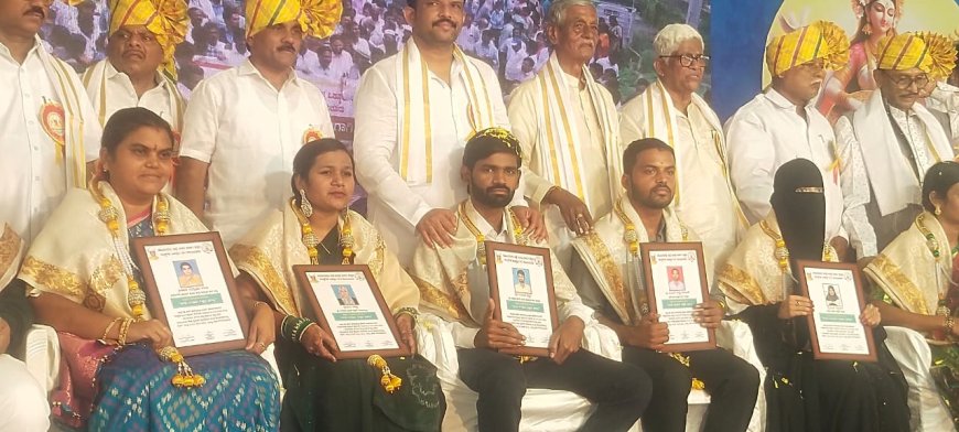 ರಮೇಶ್ ಸಜ್ಜನಗೆ ಜಿಲ್ಲಾ ಮಟ್ಟದ ಉತ್ತಮ ಶಿಕ್ಷಕ ಪ್ರಶಸ್ತಿ ಪ್ರದಾನ
