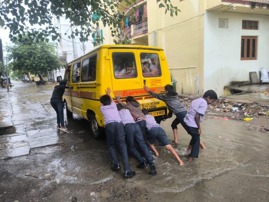 ಕಲಬುರಗಿಯಲ್ಲಿ ಮಳೆಯಿಂದಾಗಿ ಸಂಚಾರ ತೊಂದರೆ – ವಿದ್ಯಾರ್ಥಿಗಳ ಹಿತದೃಷ್ಟಿಯಿಂದ ರಜೆ ಘೋಷಣೆ ಅಗತ್ಯ