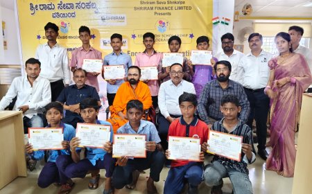 ಶ್ರೀರಾಮ ಫೈನಾನ್ಸ್ ವತಿಯಿಂದ  100 ಪ್ರತಿಭಾವಂತ ವಿದ್ಯಾರ್ಥಿಗಳಿಗೆ ಪ್ರೋತ್ಸಾಹ ಧನ ವಿತರಣೆ