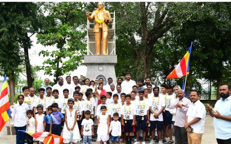 69ನೇ ಧಮ್ಮಚಕ್ರ ಪರಿವರ್ತನಾ ನಿಮಿತ್ಯ ಧಮ್ಮಜ್ಯೋತಿ ಕಾರ್ಯಕ್ರಮಕ್ಕೆ ಪೂಜ್ಯ ಮಹಾಪೌರರಾದ ವರ್ಷಾ ಜಾನೆ ಚಾಲನೆ