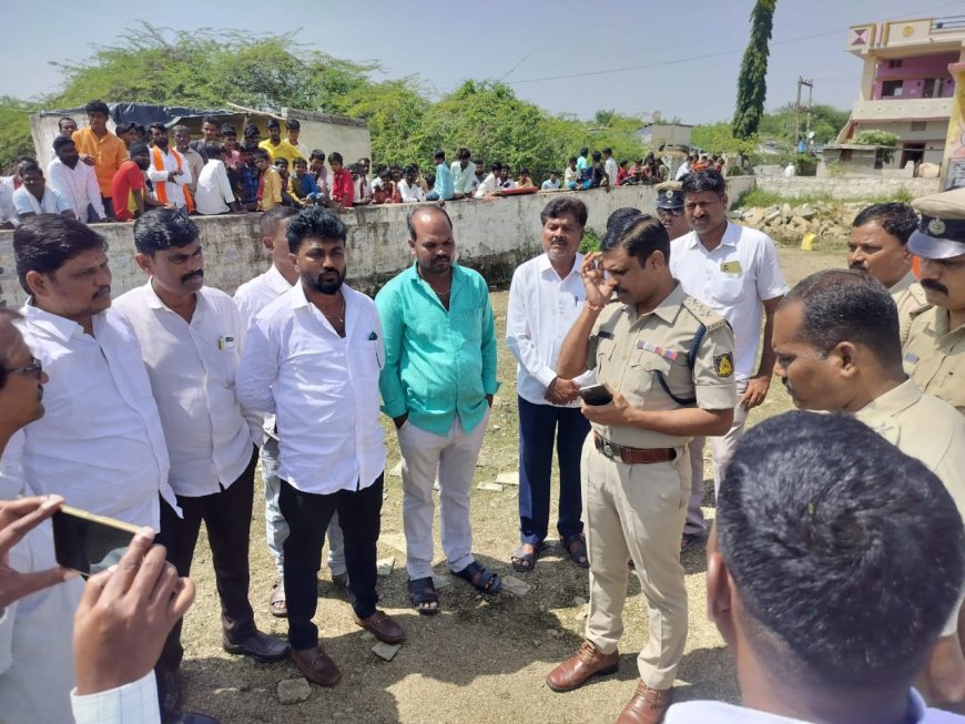 ಮುತ್ತಗಾ ಗ್ರಾಮದಲ್ಲಿ ಚೌಡಯ್ಯ ಮೂರ್ತಿ ಭಗ್ನ: ಉದ್ವಿಘ್ನ ಪರಿಸ್ಥಿತಿ ನಿರ್ಮಾಣ