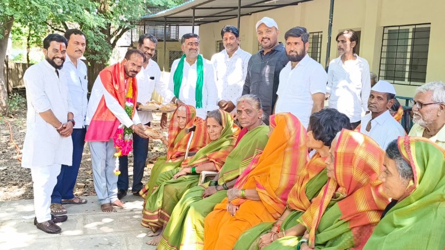 ಸಮಾಜ ಸೇವಕ ಶ್ರೀಕಾಂತ್ ರೆಡ್ಡಿ ಅವರ ನೇತೃತ್ವದಲ್ಲಿ ಎಂ ಎಸ್ ಪಾಟೀಲ್ ನರಿಬೋಳ ಅವರ ಜನ್ಮ ದಿನಾಚರಣೆ