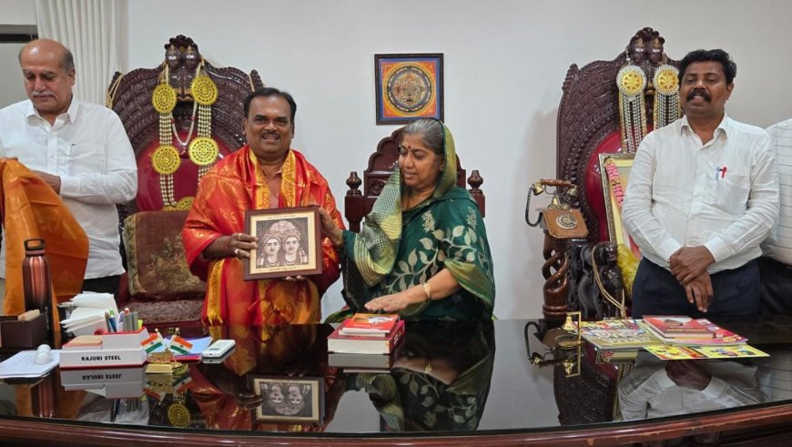 ಸಾಹಿತಿ ಡಾ. ಚಿ.ಸಿ. ನಿಂಗಣ್ಣ ಅವರಿಗೆ ಶರಣಬಸವೇಶ್ವರ ವಿದ್ಯಾವರ್ಧಕ ಸಂಸ್ಥೆಯಿಂದ ಸನ್ಮಾನ