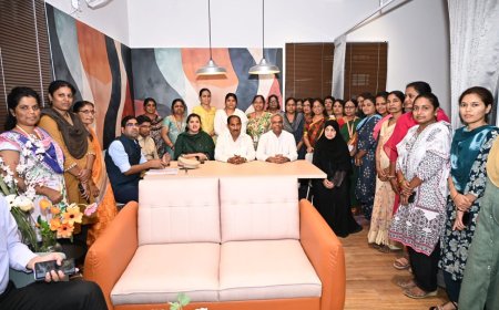 ಕಲಬುರಗಿಯಲ್ಲಿ ಮಹಿಳಾ ನೌಕರರ ಹಿತಕ್ಕಾಗಿ ವಿಶ್ರಾಂತಿ ಕೋಣೆ ಹಾಗೂ ಗ್ರಂಥಾಲಯ ಉದ್ಘಾಟಿಸಿದ-ಸಚಿವ  ಪ್ರಿಯಾಂಕ್ ಖರ್ಗೆ