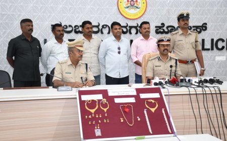 ಮನೆ ಕಳ್ಳತನ ಪ್ರಕರಣ ಭೇದಿಸಿದ ವಿಶ್ವವಿದ್ಯಾಲಯ ಠಾಣೆ ಪೊಲೀಸರು – ರೂ. 13.41 ಲಕ್ಷ ಮೌಲ್ಯದ ಸ್ವತ್ತು ವಶ