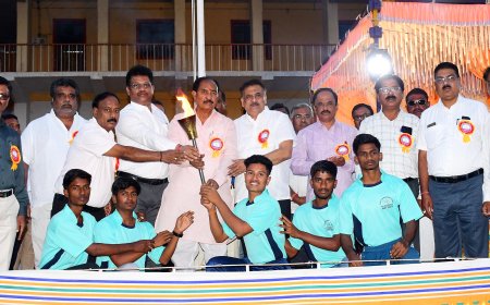 ಬಾಲಕರ ಅಥ್ಲೆಟಿಕ್ಸ್ ಕ್ರೀಡಾಕೂಟಗಳು ಕಾರ್ಯಕ್ರಮಕ್ಕೆ ಚಾಲನೆ