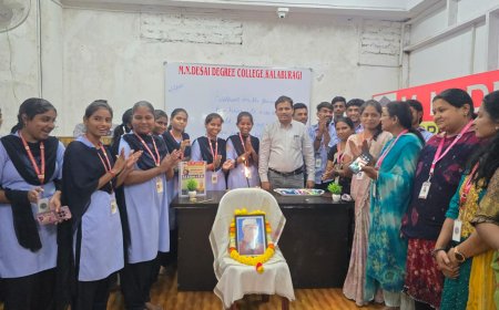 ಮಕ್ಕಳ ದಿನಾಚರಣೆ: ಎಂ.ಎನ್. ದೇಸಾಯಿ ಪದವಿ ಮಹಾವಿದ್ಯಾಲಯದಲ್ಲಿ ಪೆನ್–ಪುಸ್ತಕ ವಿತರಣೆ