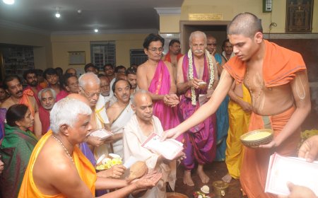 ಭಾವಿ ಪರ್ಯಾಯಪೀಠವೇರುವ ಶ್ರೀಶೀರೂರು ಮಠದ ಶ್ರೀಗಳ ಬೆಂಗಳೂರು ಪ್ರವಾಸ