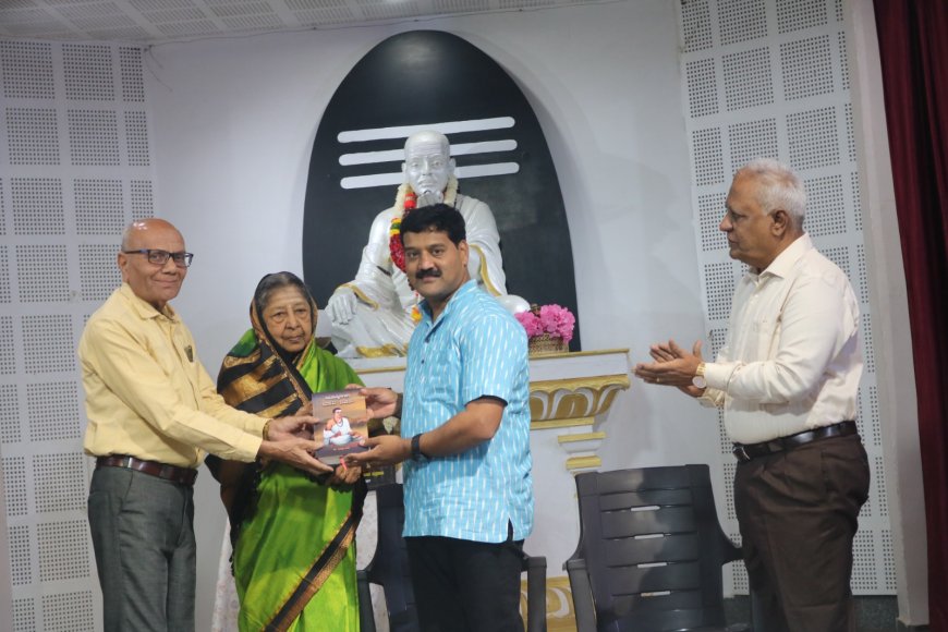 ಪ್ರಜೆಗಳ ಕೈಯಲ್ಲಿ ಅಧಿಕಾರವಿರುವದೇ ಪ್ರಜಾಪ್ರಭುತ್ವ