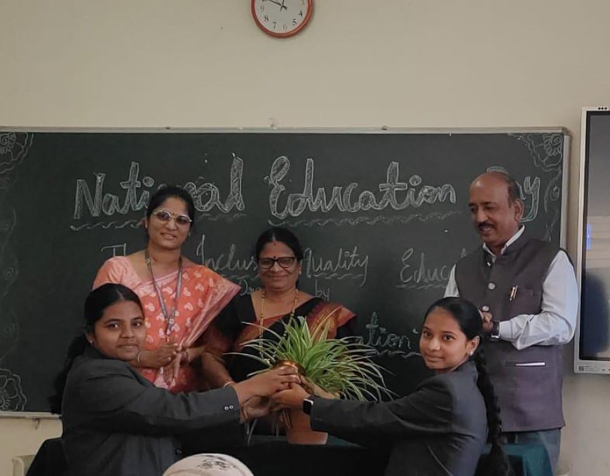 ರಾಷ್ಟ್ರೀಯ ಶಿಕ್ಷಣ ದಿನಾಚರಣೆ — ಶ್ರೀಮತಿ ವೀರಮ್ಮ ಗಂಗಾಸಿರಿ ಮಹಿಳಾ ಮಹಾವಿದ್ಯಾಲಯ,