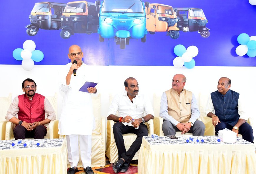 ಕಲಬುರಗಿ: ಹೊಸ ಬಜಾಜ್‌ ಶೋರೂಂ ಉದ್ಘಾಟನೆ