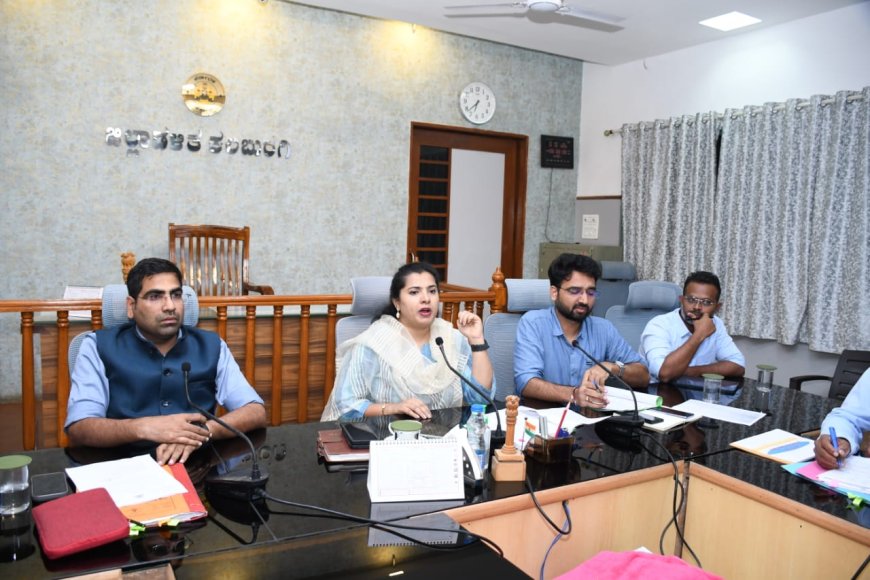 ಶಾಲಾ-ಕಾಲೇಜು, ಆಸ್ಪತ್ರೆ ಆವರಣದಲ್ಲಿನ ನಾಯಿಗಳನ್ನು ಶಾಶ್ವತ ಸ್ಥಳಾಂತರಿಸಿ -ಬಿ.ಫೌಜಿಯಾ ತರನ್ನುಮ್