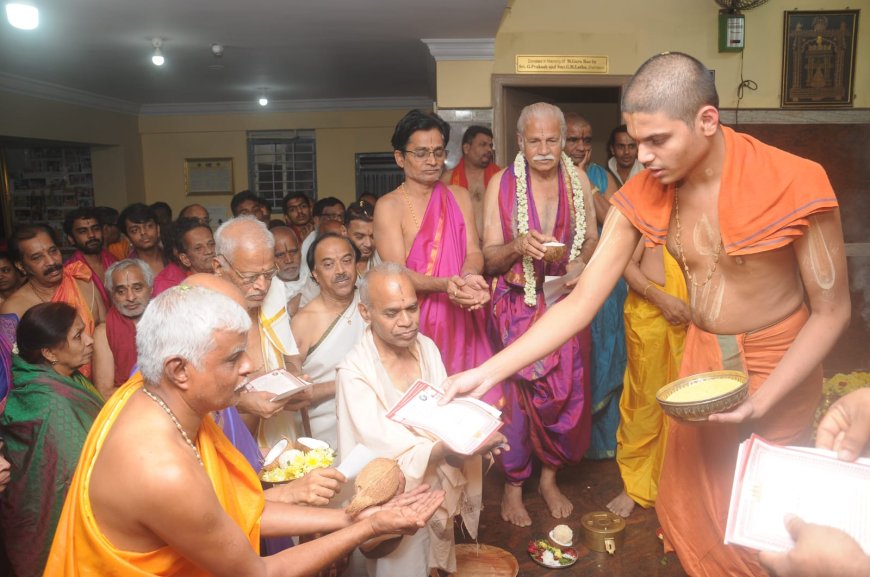 ಭಾವಿ ಪರ್ಯಾಯಪೀಠವೇರುವ ಶ್ರೀಶೀರೂರು ಮಠದ ಶ್ರೀಗಳ ಬೆಂಗಳೂರು ಪ್ರವಾಸ