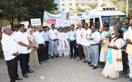 ಕಲಬುರಗಿಯಲ್ಲಿ ವಿಶ್ವ ಏಡ್ಸ್ ದಿನ ಕಾರ್ಯಕ್ರಮಕ್ಕೆ ನ್ಯಾಯಾಧೀಶ ಶ್ರೀನಿವಾಸ್ ನವಲೆ ಚಾಲನೆ